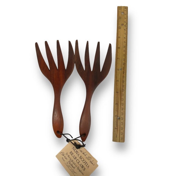 Riven Woodworks African Padauk Bear Salad Or Spaghetti Tong Set Nova Scotia - Picture 7 of 7